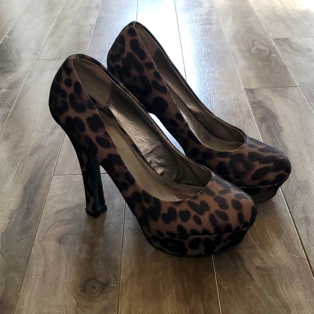 Leopard print heels